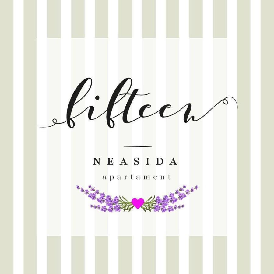Fifteen Apartment Napoli Bagian luar foto