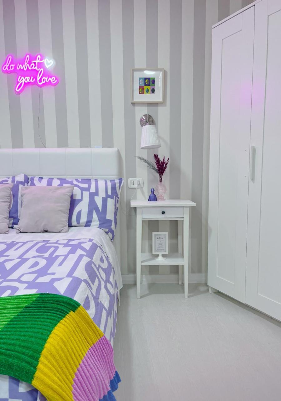 Fifteen Apartment Napoli Bagian luar foto